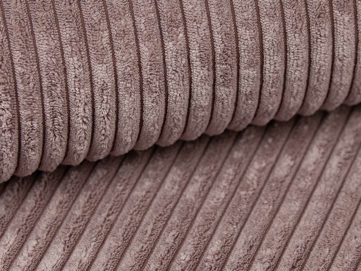 Nurgadiivan SE3057 kahjustatud pakendiga