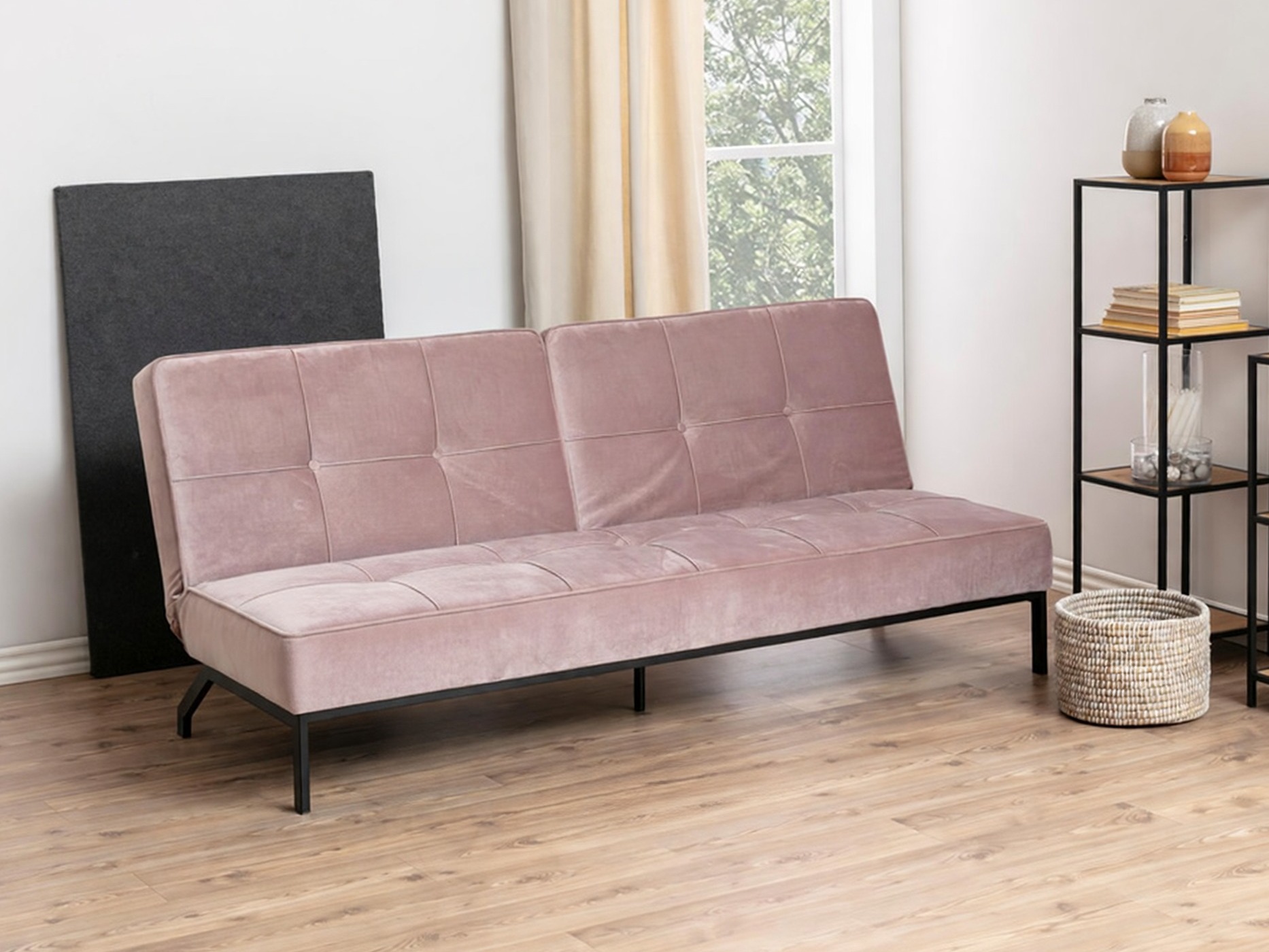 Diivanvoodi Norsica 243 (Roosikarva)