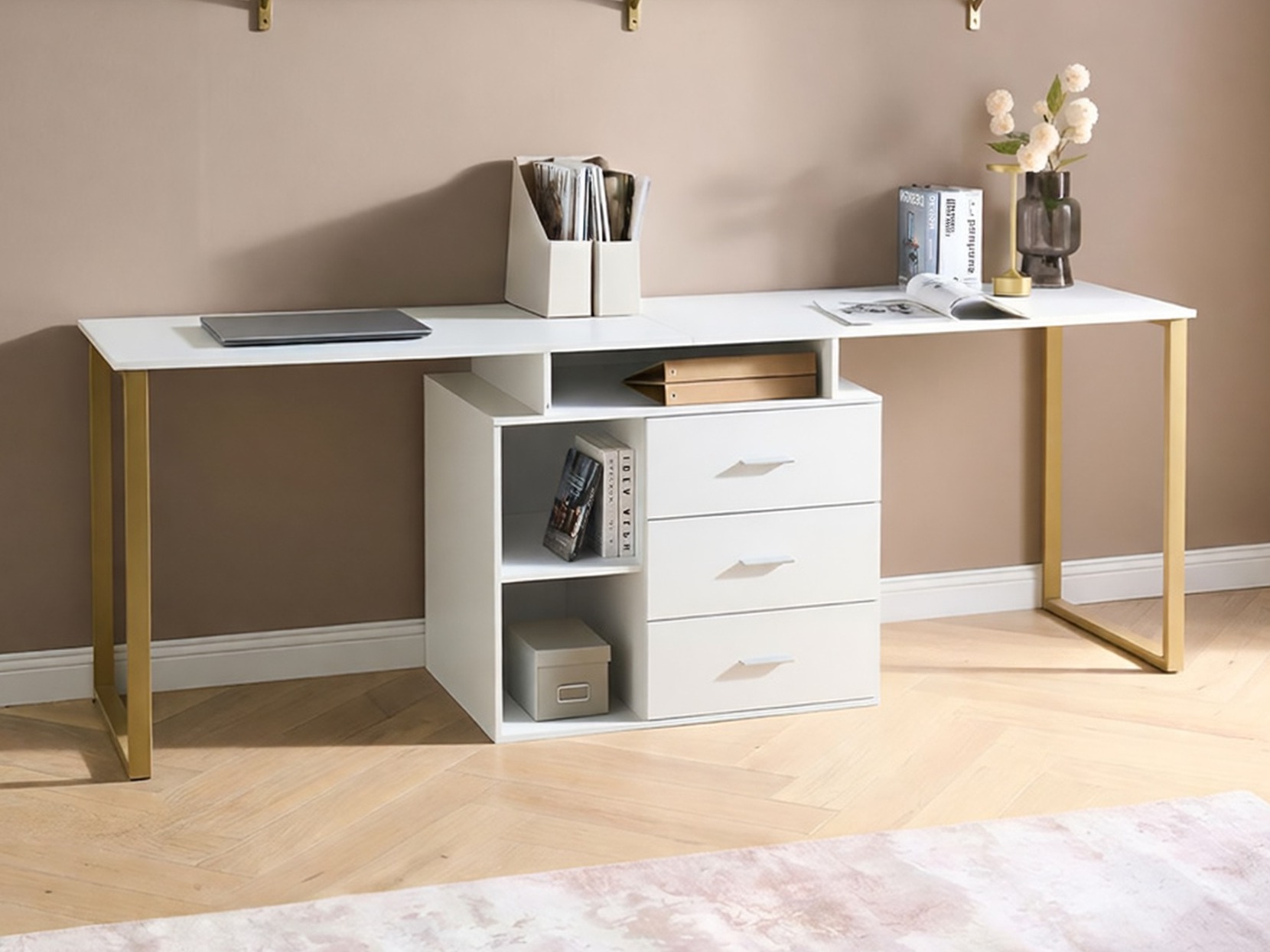 Kirjutuslaud Berwyn 3301