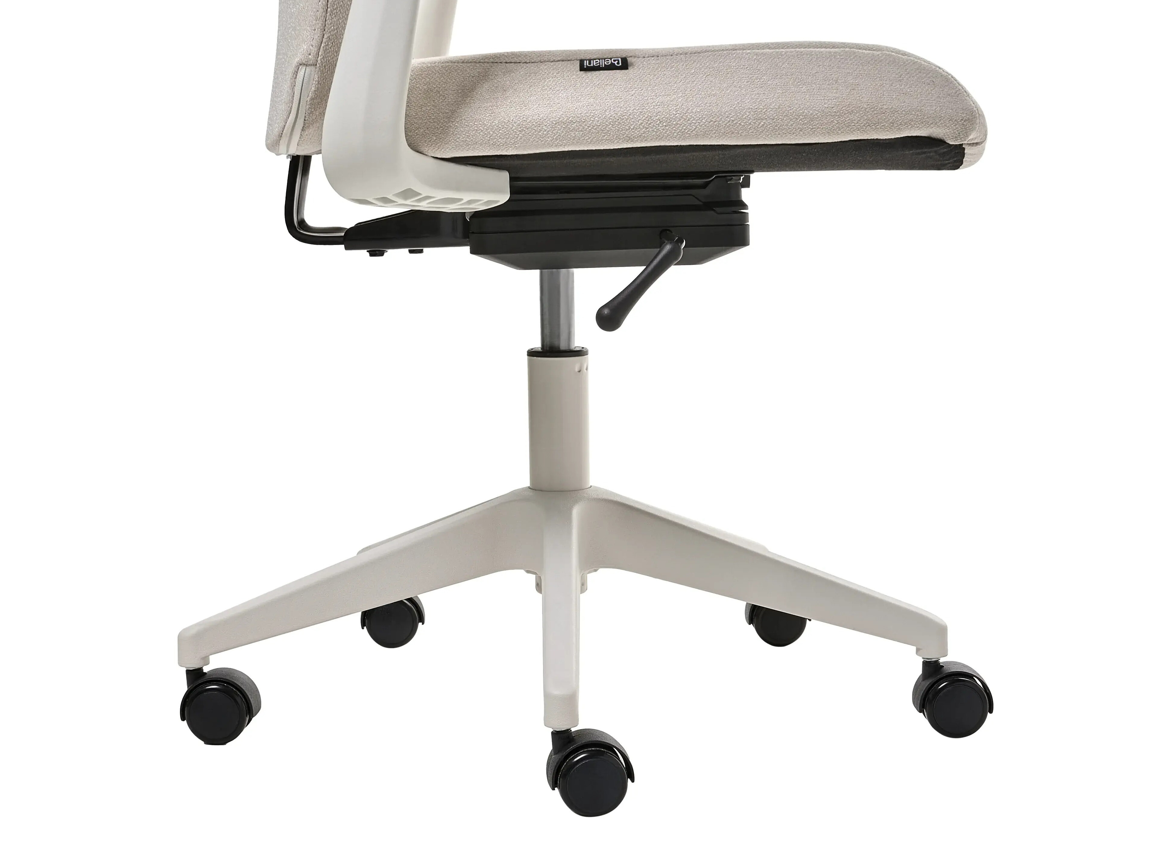 Kontoritool Berwyn 3331 (Pruun)
