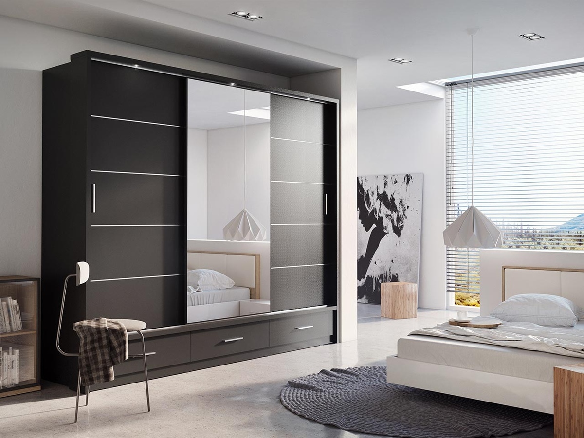 Riidekapp Fresno 100 (Must)